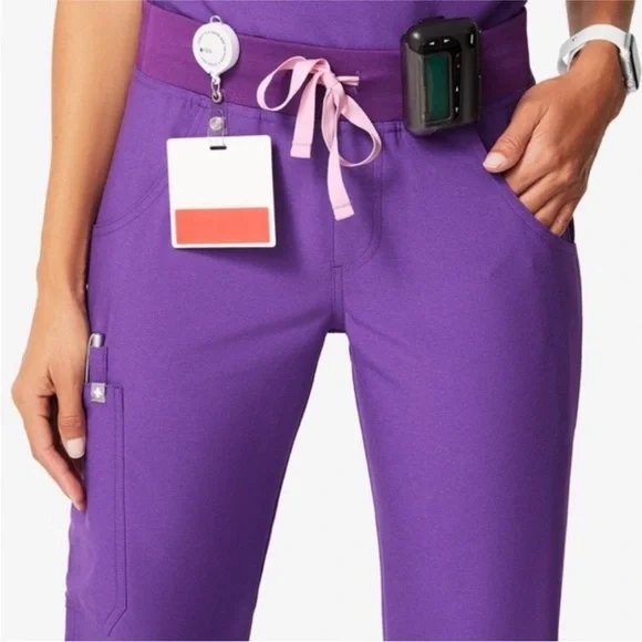 Figs Purple Set with Kade Cargo Pants, XS - Picture 8 of 10